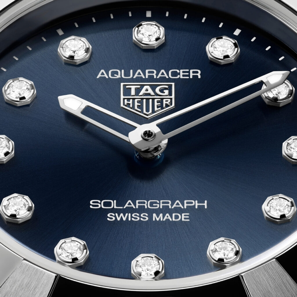 TAG Heuer Aquaracer Blue Sunray Dial